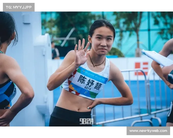 陈妤颉签约后首秀校运会穿淘宝T恤破校纪录惊艳全场 陈妤颉签约后首秀校运会穿淘宝T恤破校纪录惊艳全场